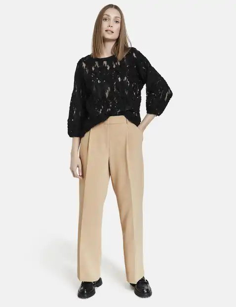 Wide leg trousers