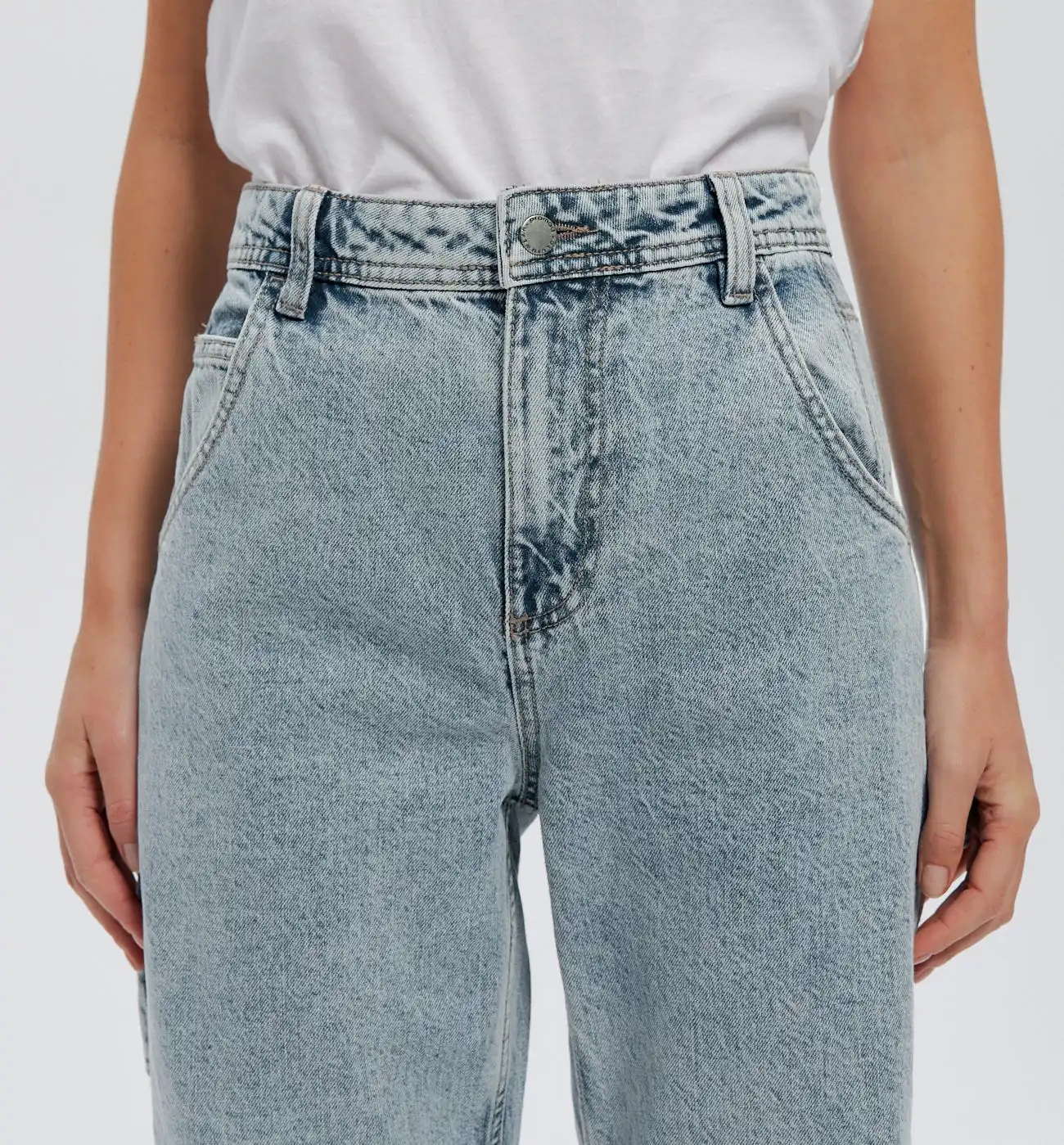 Straight-leg faded jeans