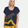 Short sleeve top with a leopard motif