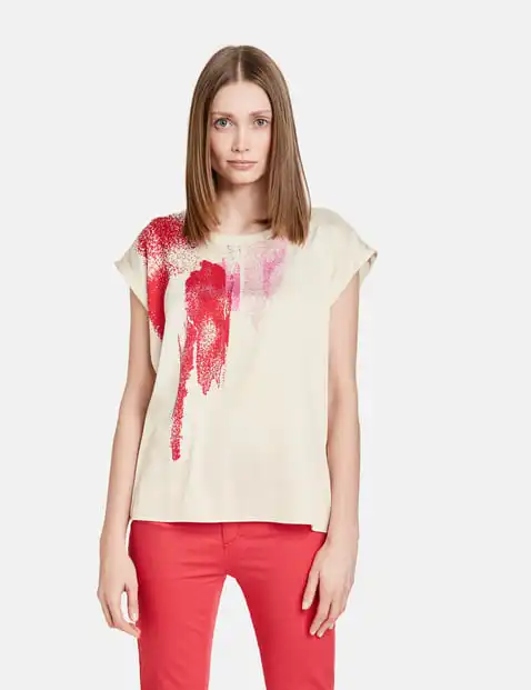 T-shirt with a satin front