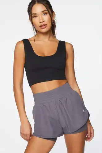 Seamless Ribbed Sports Bra