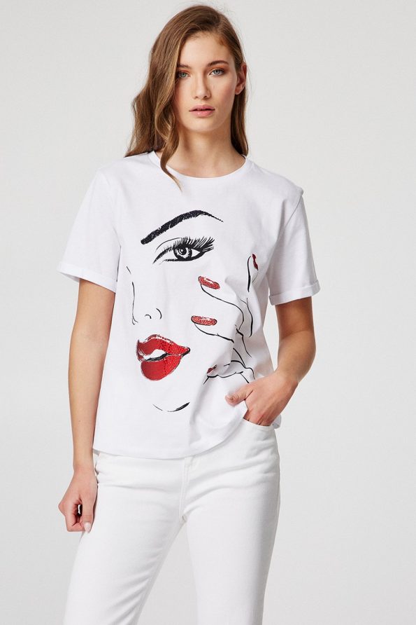 T-shirt with face print