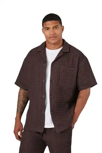 Textured Short-Sleeve Shirt