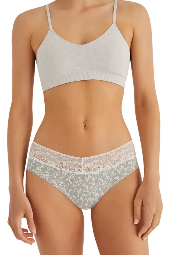 Wide lace cotton panties