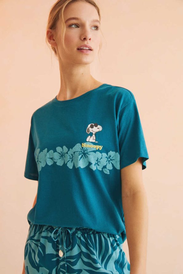 Snoopy t-shirt