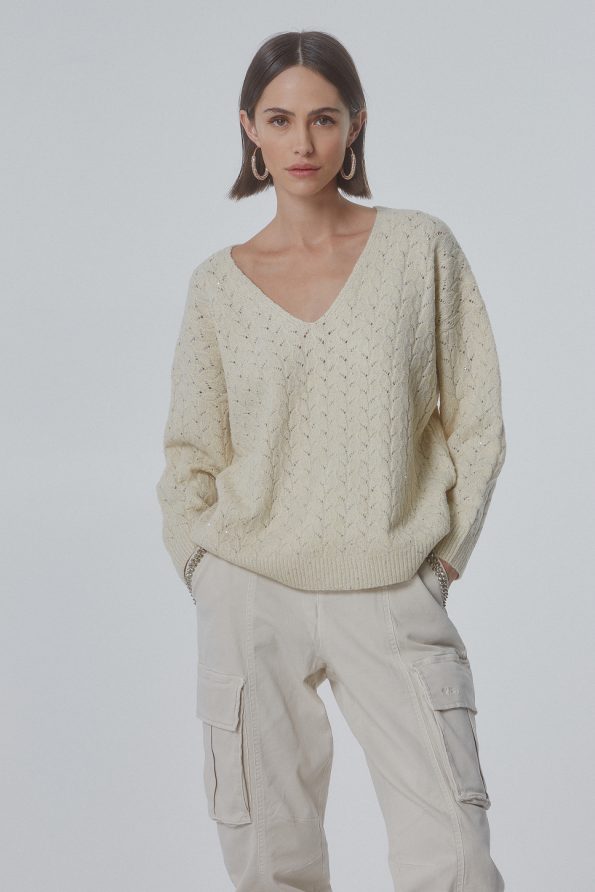 Lurex knitwear in loose knit