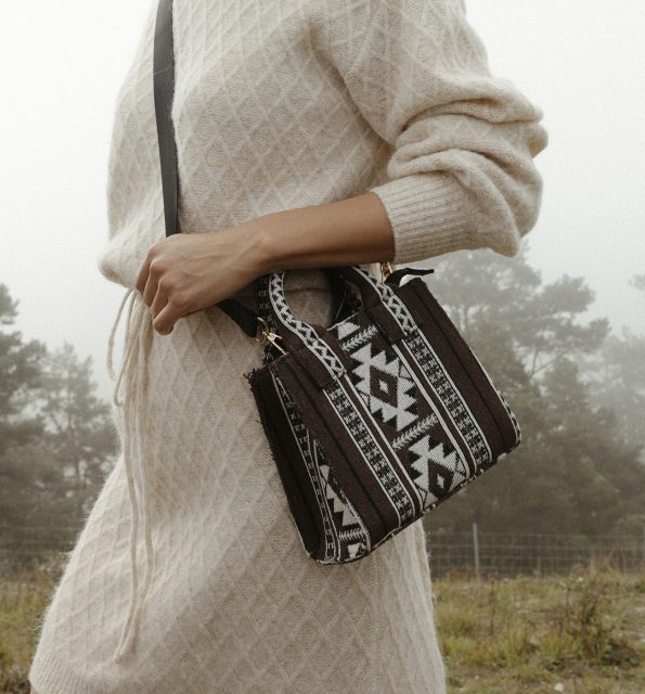 Woven folky handbag