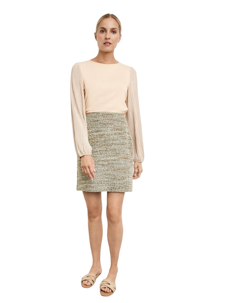 Textured mini skirt