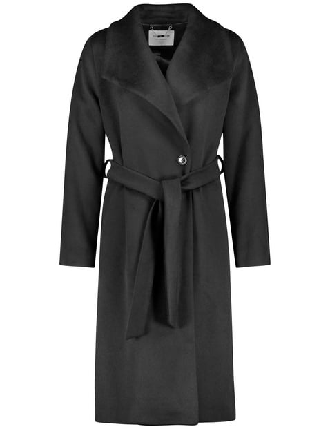 Wool coat with a lapel collar and a tie at the waist