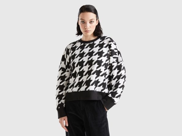 HOUNDSTOOTH PULLOVER SWEATSHIRT