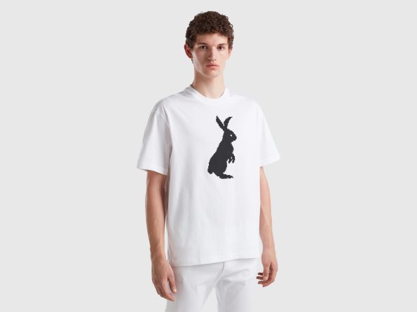 BLACK T-SHIRT WITH BUNNY PRINT