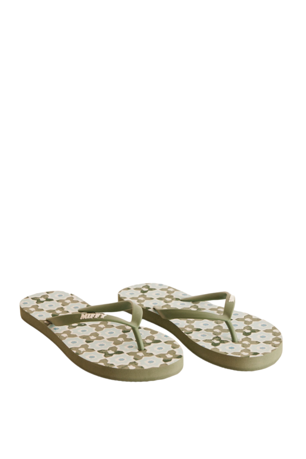 Miffy print flip flops