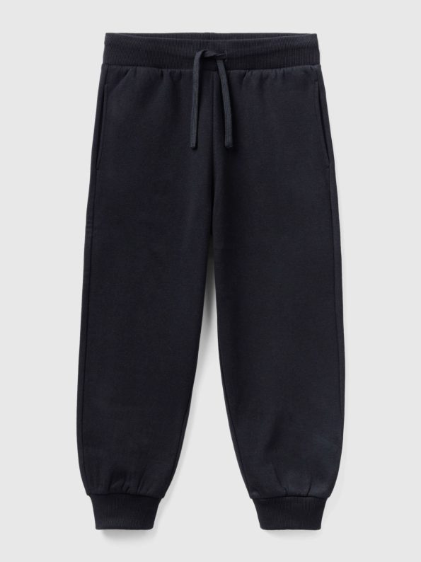 Long sweat trousers with a warm feel