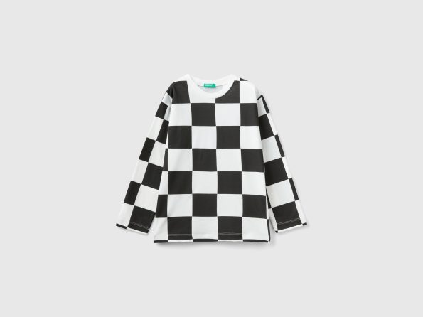 WARM CHECKERED T-SHIRT