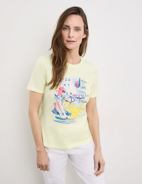 T-shirt with a front print