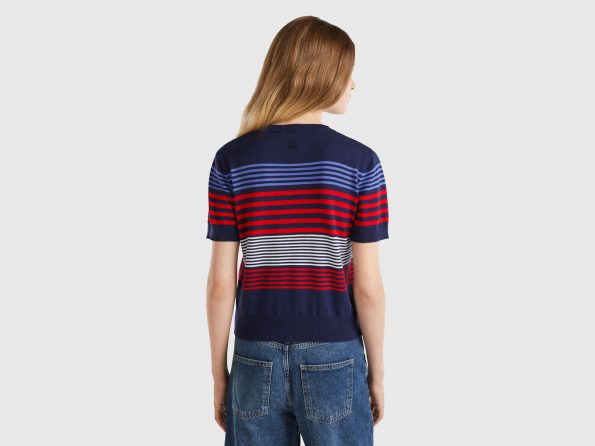 Short sleeve top with stripes