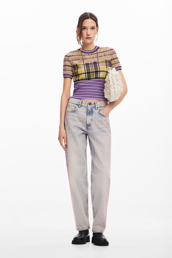 Straight jeans with rhinestones