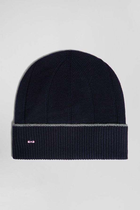 hat with contrasting trim