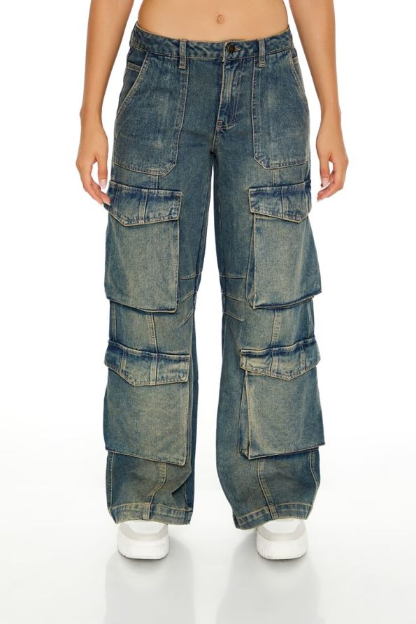 Mid-Rise Wide-Leg Cargo Jeans