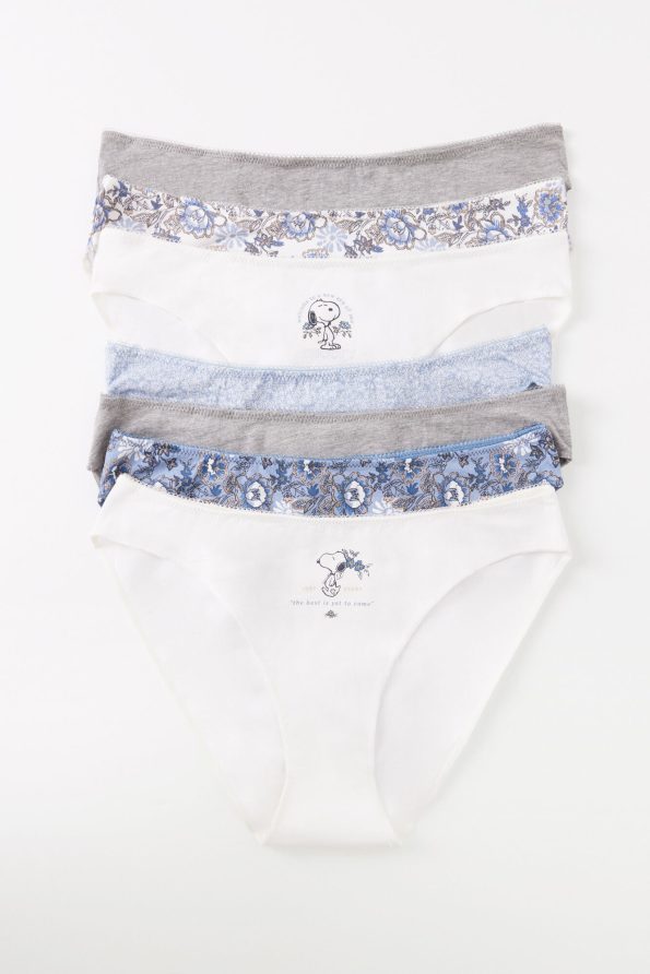 Pack Of 7 Classic Plain Cotton Panties With Snoopy Print